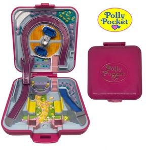 Vintage 1989 Polly Pocket Polly’s Funfair (Pollyworld) Bluebird Toys Compact